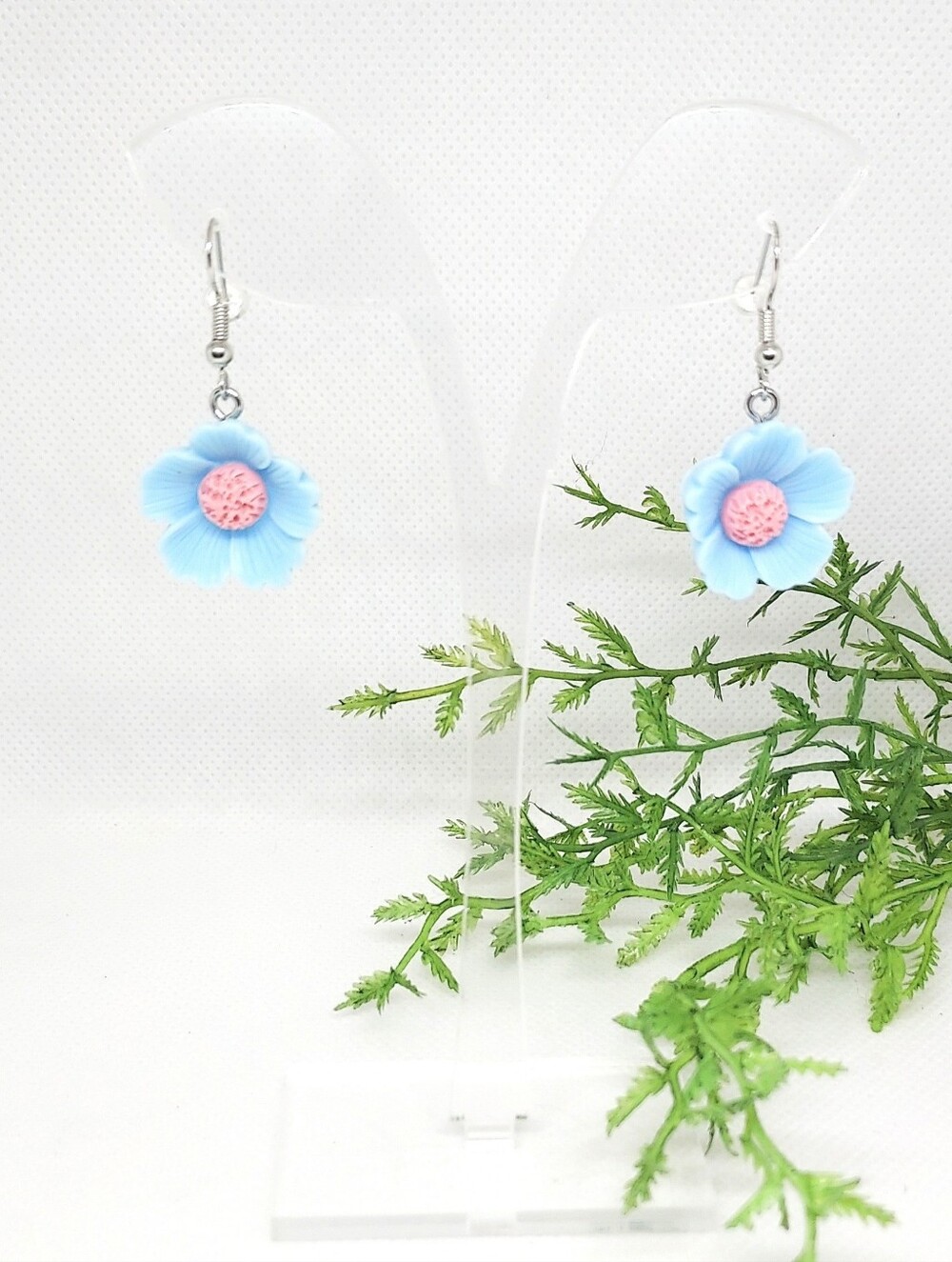 📣Earrings Blue and Pink Flower Drop - NWT